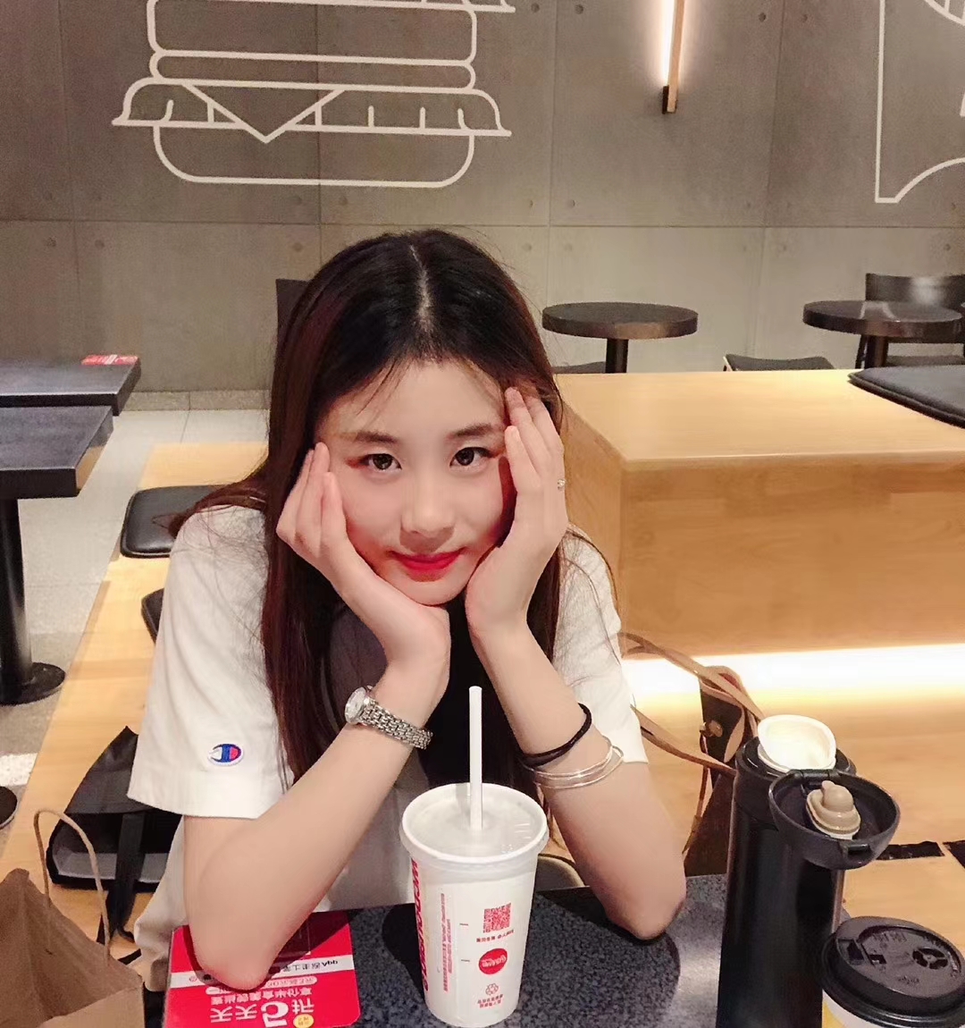 朝阳白嫩紧致小女友 妍妍